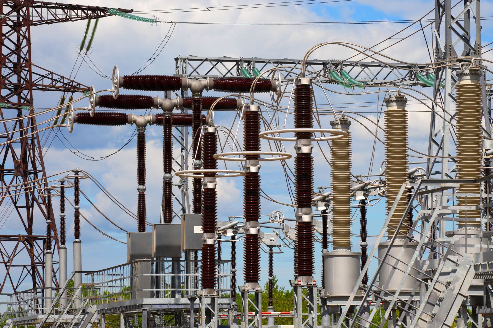 Regional Study on Voltage Regulation in the Western Balkans